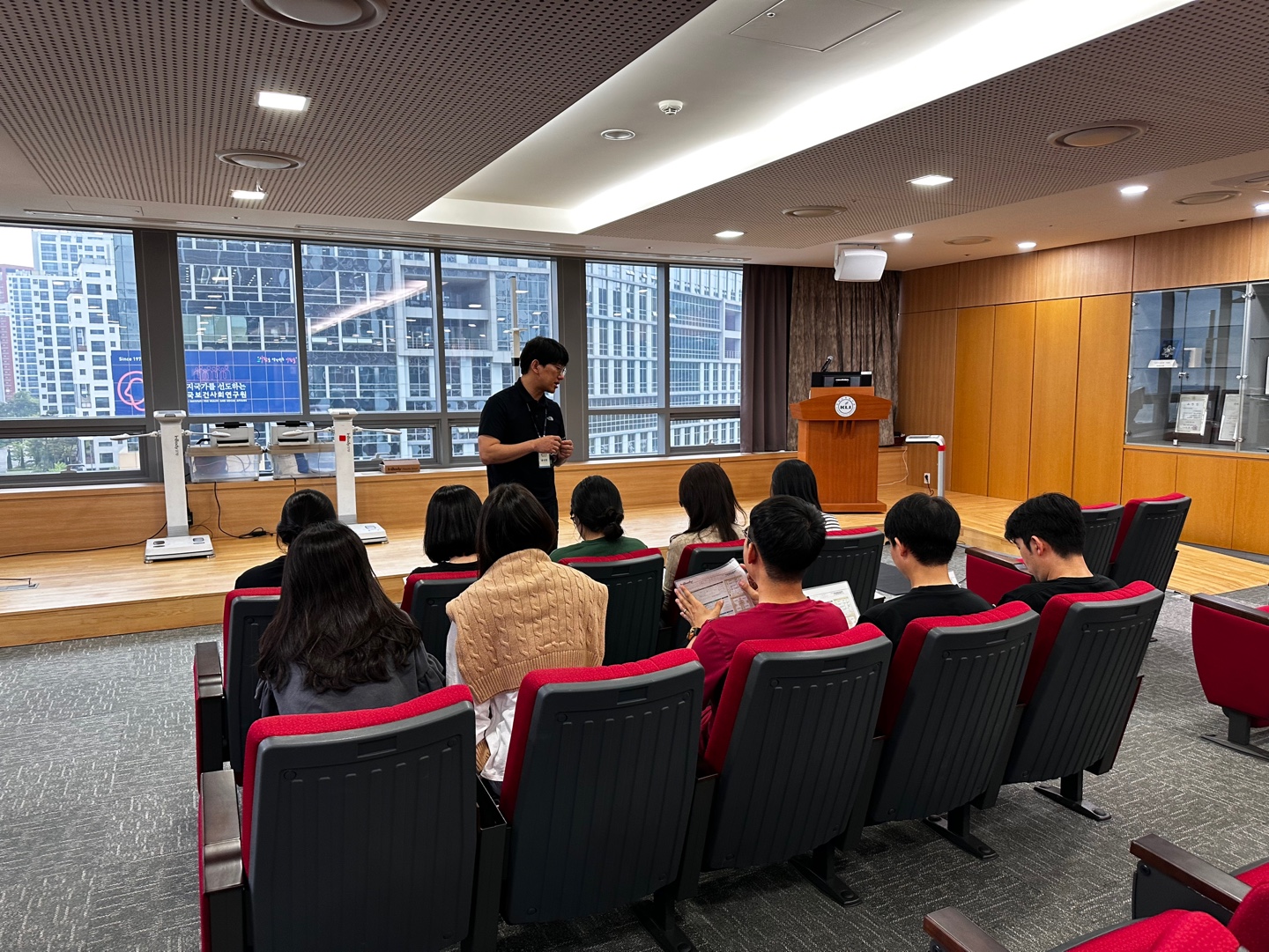 KakaoTalk_20240507_162017220_09.jpg